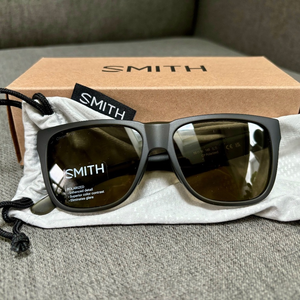 Smith Lowdown 2 Matte Moss Crystal + ChromaPop Polarized Gray Green Lens
